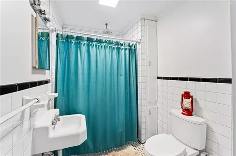 Bath - 227 S Main St, Honea Path, SC 29654 photo 1 of 2