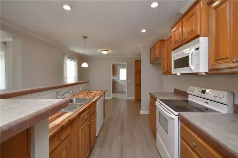 579 Daventon Rd, Honea Path, SC 29654 photo 22