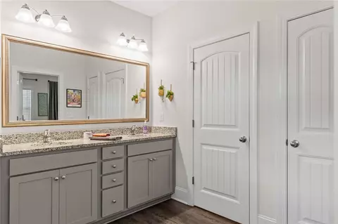 Entry Way - 201 Tralee Dr, Pendleton, SC 29670 photo 4 of 4