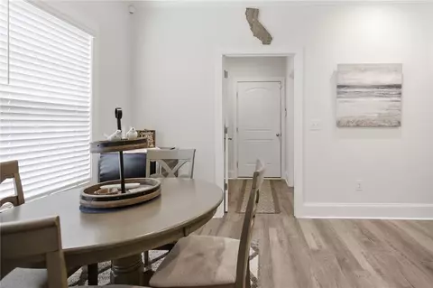 Entry Way - 201 Tralee Dr, Pendleton, SC 29670 photo 3 of 4