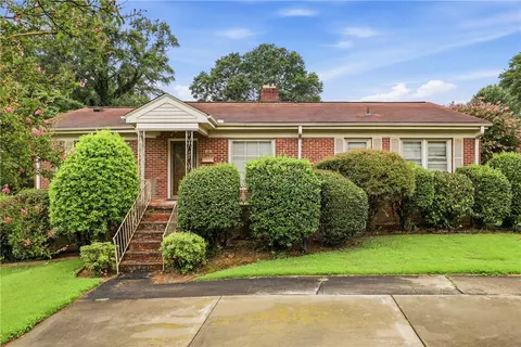 126 W Circle Ave, Greenville, SC 29607