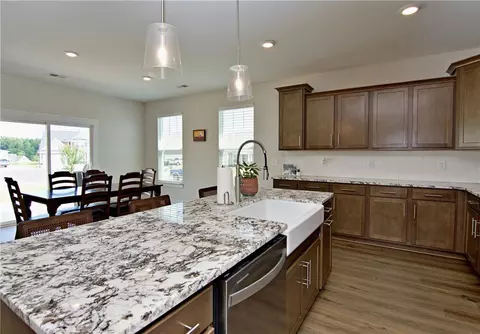 Kitchen - 230 Summerall Ln, Seneca, SC 29678 photo 3 of 5