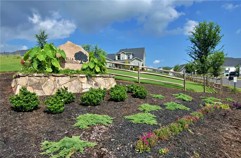 View/Area - 230 Summerall Ln, Seneca, SC 29678 photo 5 of 5