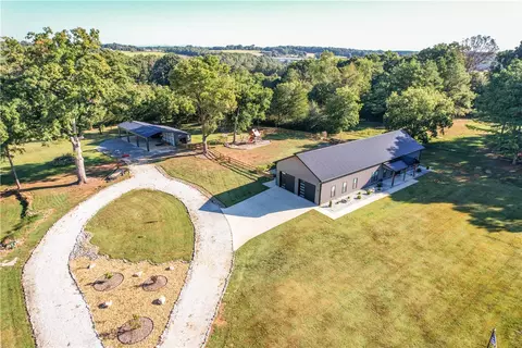 235 Dairy Farm Rd, Westminster, SC 29693