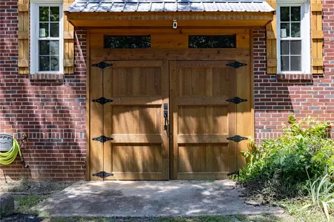 Exterior - 704 Cherry St, Pendleton, SC 29670 photo 9 of 9