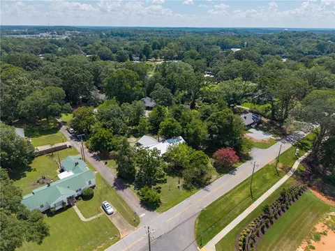 View/Area - 704 Cherry St, Pendleton, SC 29670 photo 1 of 3