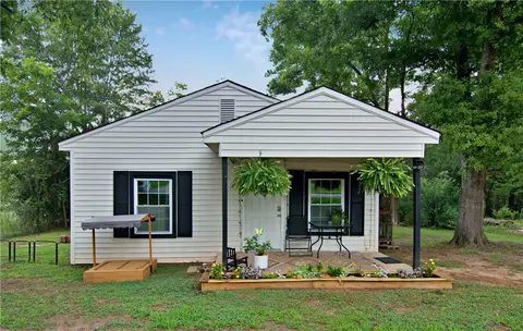 1015 Boggs St, Anderson, SC 29625
