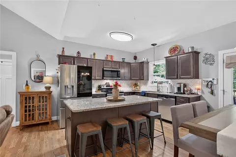 10007 Tokeena Path Dr, Seneca, SC 29678 photo 8