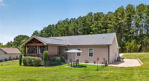 10007 Tokeena Path Dr, Seneca, SC 29678 photo 3