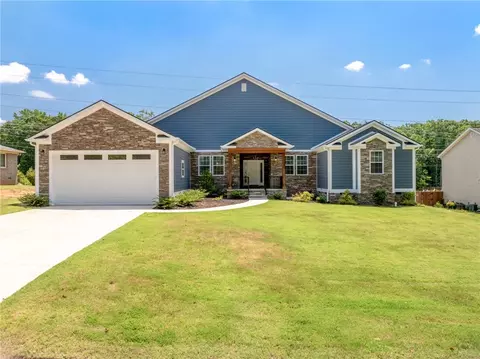 303 Regency Cir, Anderson, SC 29625