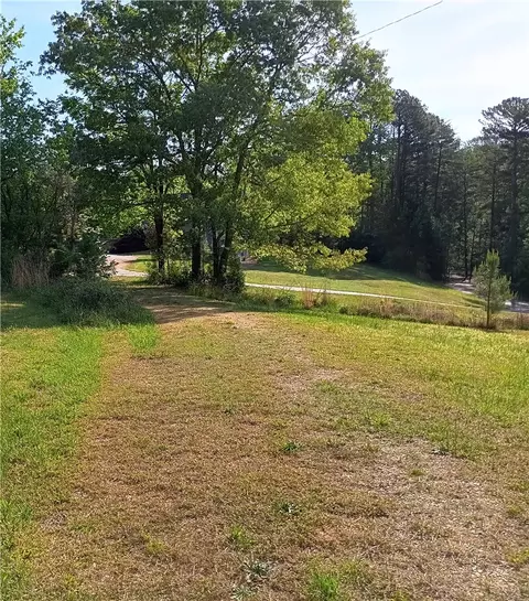 00 2 Hickory Cove Rd # L, Seneca, SC 29672 photo 2