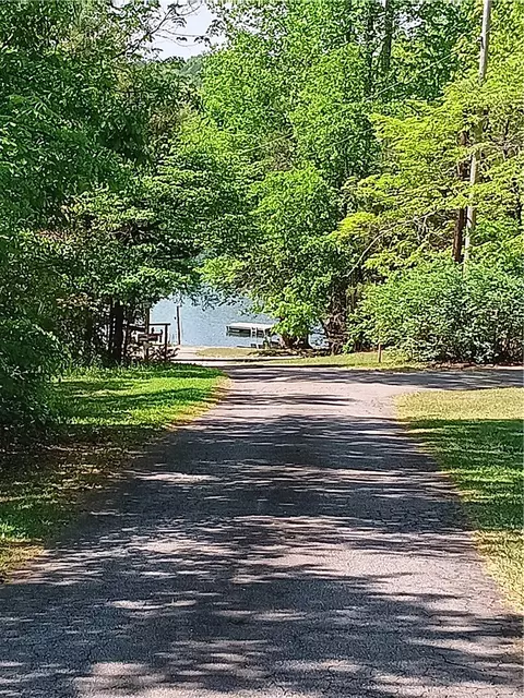 00 2 Hickory Cove Rd # L, Seneca, SC 29672 photo 5