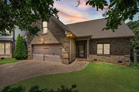 437 Ambiance Dr, Spartanburg, SC 29301