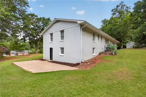 Exterior - 103 Laurel Estates Dr, Walhalla, SC 29691 photo 8 of 10