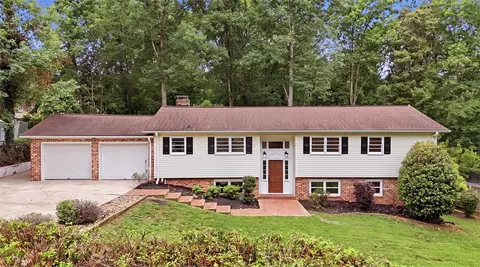 107 Edwards Mill Rd, Taylors, SC 29687