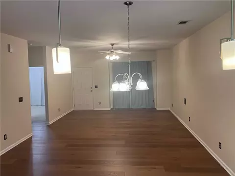 Living - 158 Heritage Place Rd, Pendleton, SC 29670 photo 2 of 2
