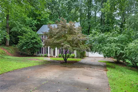 Exterior - 315 Westminster Dr, Pendleton, SC 29670 photo 3 of 11