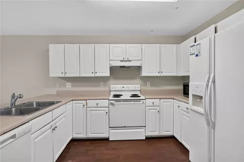 Kitchen - 315 Westminster Dr, Pendleton, SC 29670 photo 2 of 7