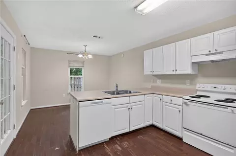 Kitchen - 315 Westminster Dr, Pendleton, SC 29670 photo 5 of 7