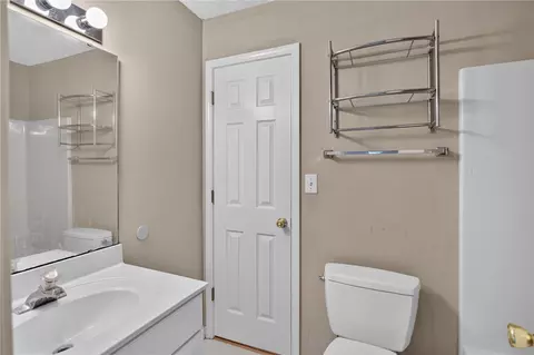 Bath - 315 Westminster Dr, Pendleton, SC 29670 photo 6 of 6