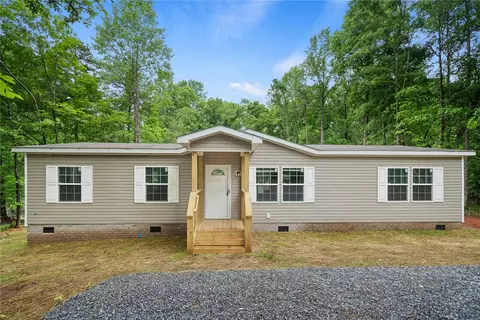 419 Austin Dr, Anderson, SC 29624