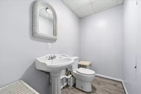 Bath - 48 Commodore Dr, Salem, SC 29676 photo 5 of 5