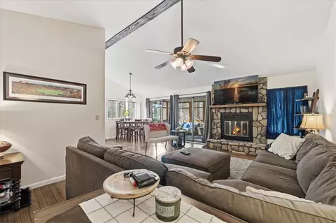 Living - 48 Commodore Dr, Salem, SC 29676 photo 1 of 1
