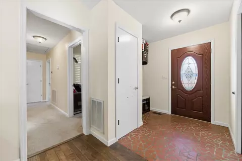 Entry Way - 48 Commodore Dr, Salem, SC 29676 photo 2 of 4