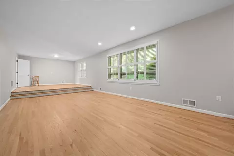 Living - 103 Satula Ln, Clemson, SC 29631 photo 3 of 8