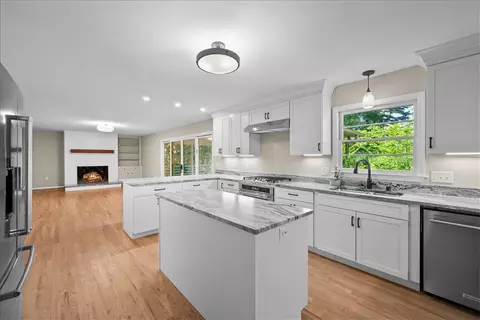 Kitchen - 103 Satula Ln, Clemson, SC 29631 photo 3 of 4