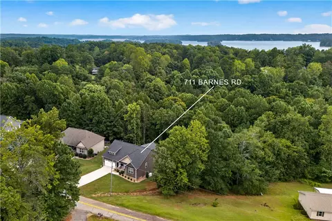 View/Area - 711 Barnes Rd, Seneca, SC 29672 photo 1 of 4