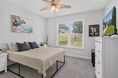 Bedroom - 711 Barnes Rd, Seneca, SC 29672 photo 3 of 5