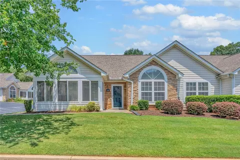110 Life Style Ln, Anderson, SC 29621