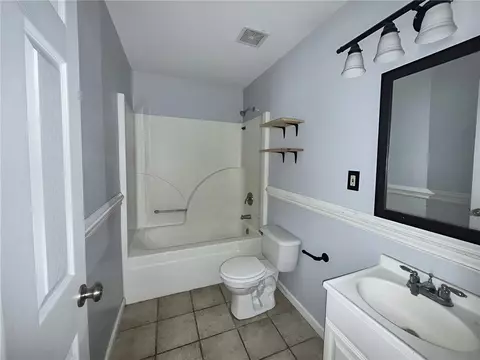 Bath - 808 N Laurel St, Walhalla, SC 29691 photo 1 of 2