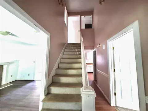 Entry Way - 808 N Laurel St, Walhalla, SC 29691 photo 1 of 1