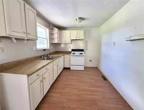 Other - 808 N Laurel St, Walhalla, SC 29691 photo 2 of 2