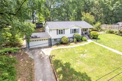 5 Jones Cir, Greenville, SC 29617