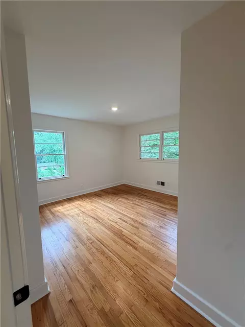 Bedroom - Undisclosed, Clemson, SC 29631 photo 3 of 7