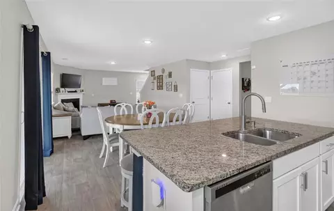 Kitchen - 213 Millhone Way, Pendleton, SC 29670 photo 2 of 2
