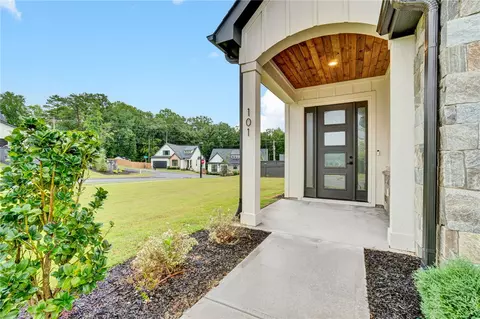 Exterior - 101 Pine Hill Way, Clemson, SC 29631 photo 4 of 9