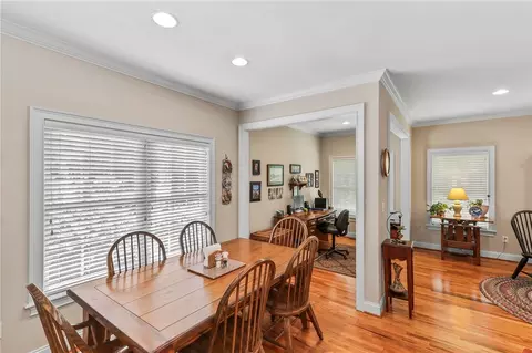 Dining - 103 Wanstead Ct, Anderson, SC 29621 photo 4 of 4