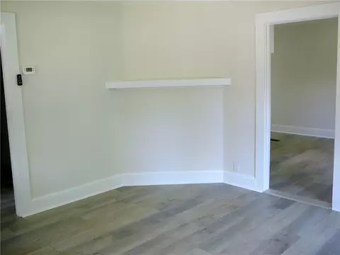 Living - 610 Heyward Ave, Honea Path, SC 29654 photo 1 of 1