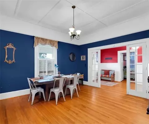 Dining - 7 Lee St, Liberty, SC 29657 photo 2 of 2