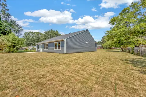 Exterior - 442 S Elm St, Pendleton, SC 29670 photo 3 of 4