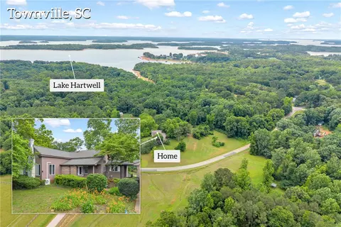 200 Chenault Rd, Townville, SC 29689