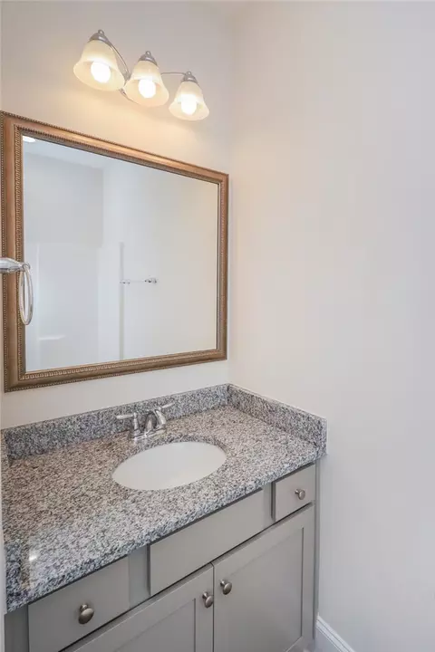 Bath - 149 Spyglass Ln, Pendleton, SC 29670 photo 1 of 3