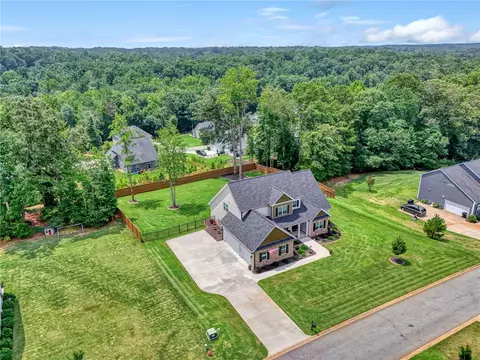 View/Area - 1010 Waterside Dr, Easley, SC 29642 photo 1 of 2