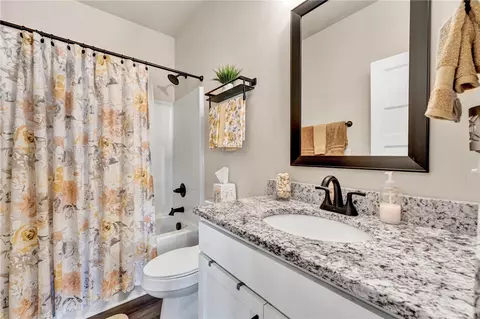 Bath - 1010 Waterside Dr, Easley, SC 29642 photo 1 of 4