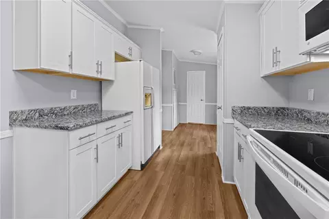 Entry Way - 503 Mulliken Rd, Central, SC 29630 photo 1 of 1