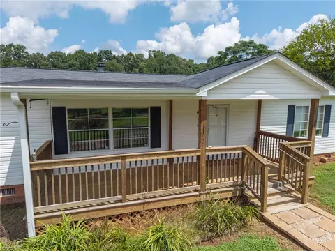 Exterior - 503 Mulliken Rd, Central, SC 29630 photo 3 of 13